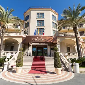 **** Otel Federico Ii İtalya